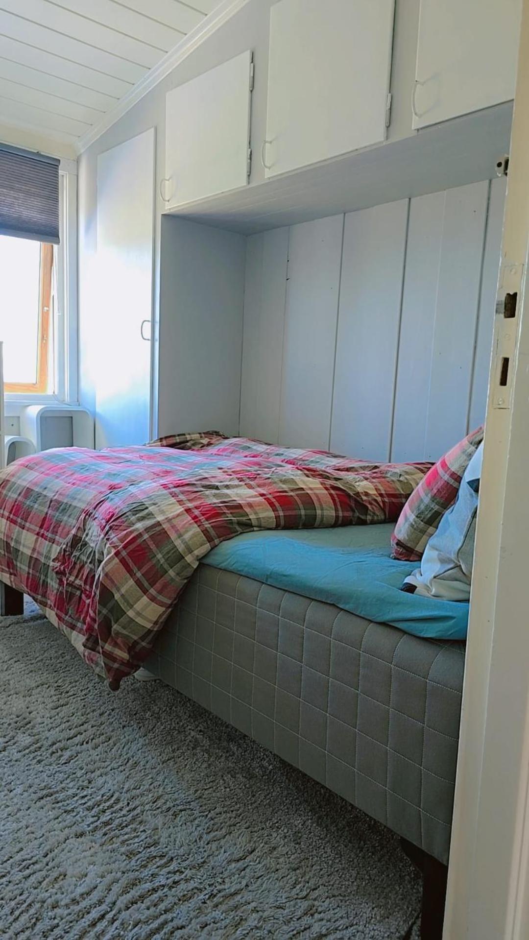 Room In Handsome Haven House Gjovik Exterior photo